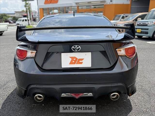 Toyota 86 2015-09 7875055-13