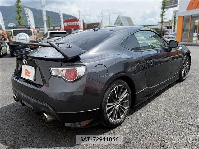 Toyota 86 2015-09 7875055-14