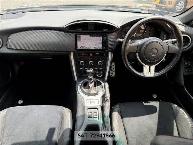 Toyota 86 2015-09 7875055-1
