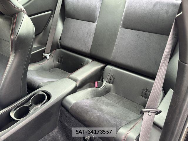 Toyota 86 2012-06 7875054-13
