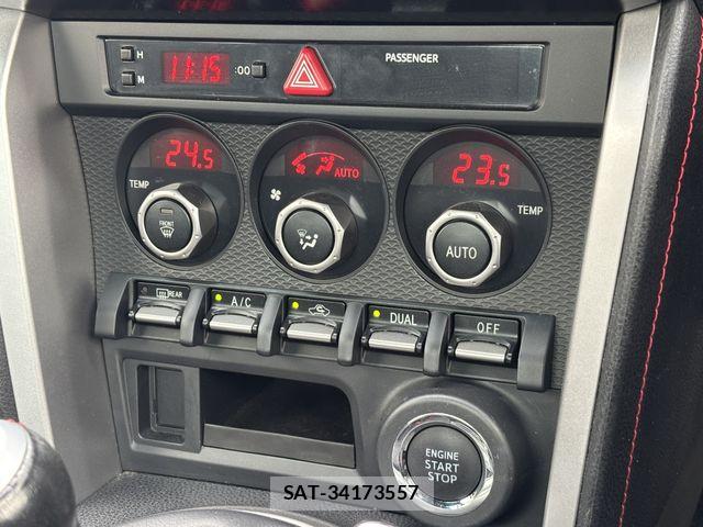Toyota 86 2012-06 7875054-16