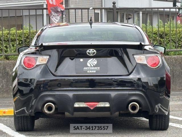 Toyota 86 2012-06 7875054-7