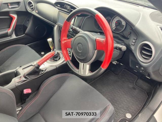 Toyota 86 2012-05 7875056-11