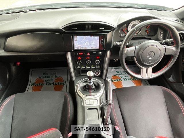 Toyota 86 2012-09 7901973-1