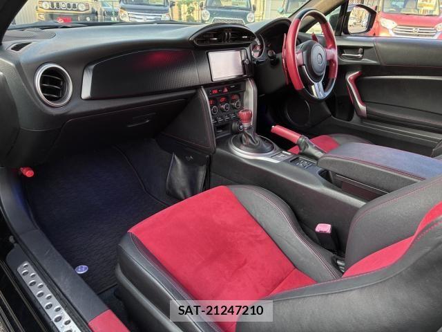 Toyota 86 2013-01 7902000-24