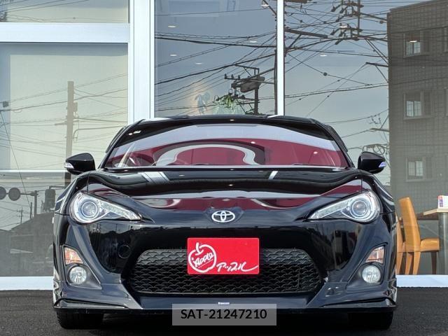 Toyota 86 2013-01 7902000-2