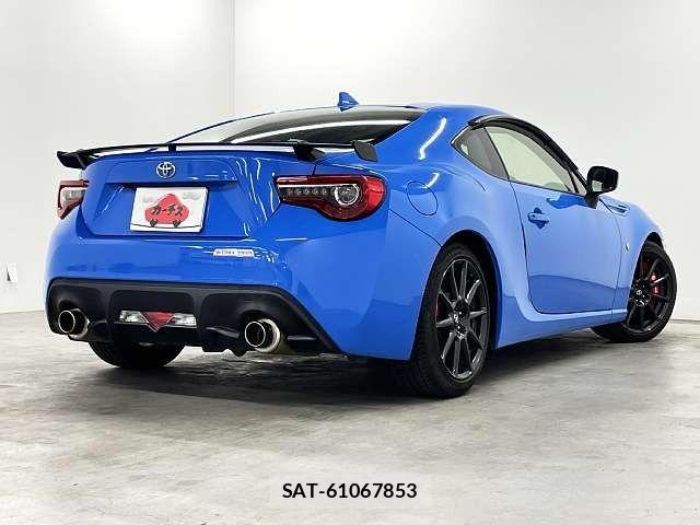 Toyota 86 2018-12 7959447-2
