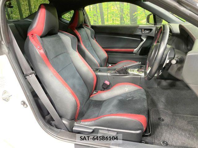 Toyota 86 2017-11 7978159-7