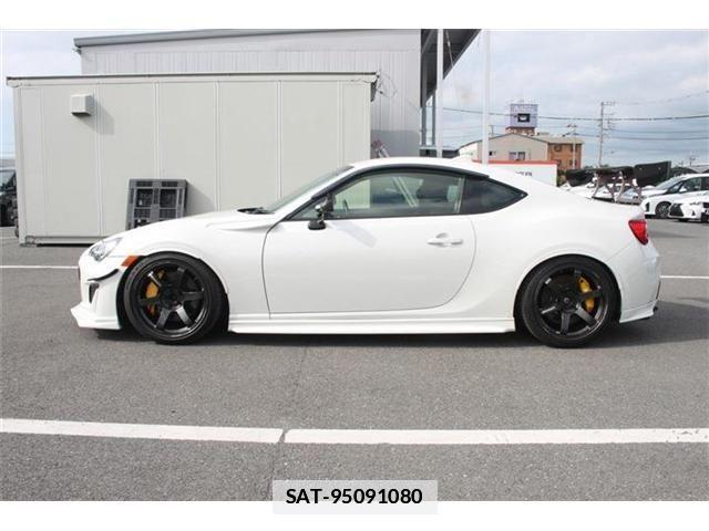 Toyota 86 2016-04 7978167-11