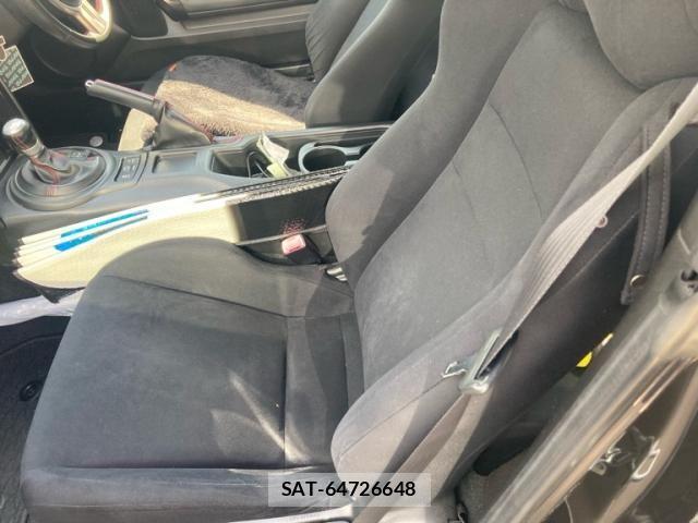 Toyota 86 2012-10 7978240-9