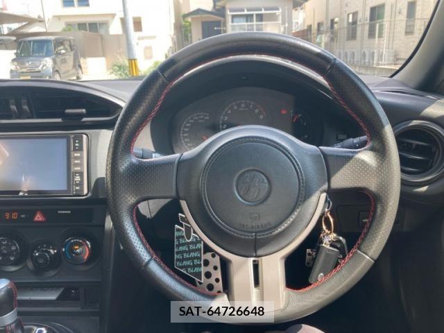 Toyota 86 2012-10 7978240-10