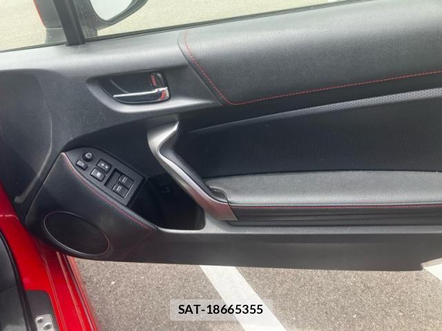 Toyota 86 2014-12 8033728-14
