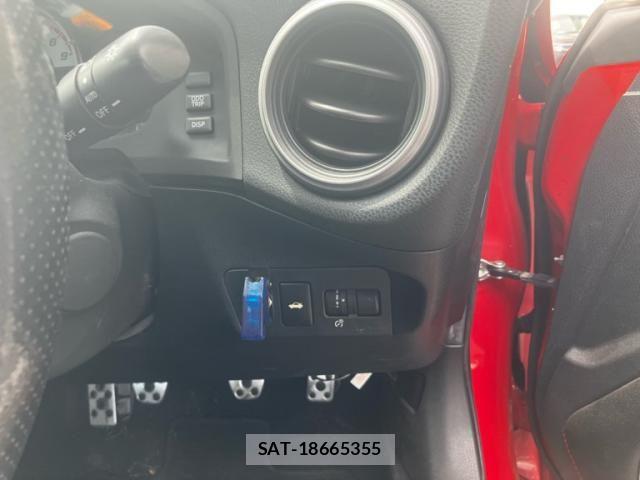 Toyota 86 2014-12 8033728-15