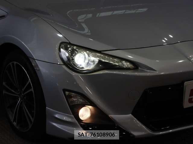 Toyota 86 2012-05 8033661-10