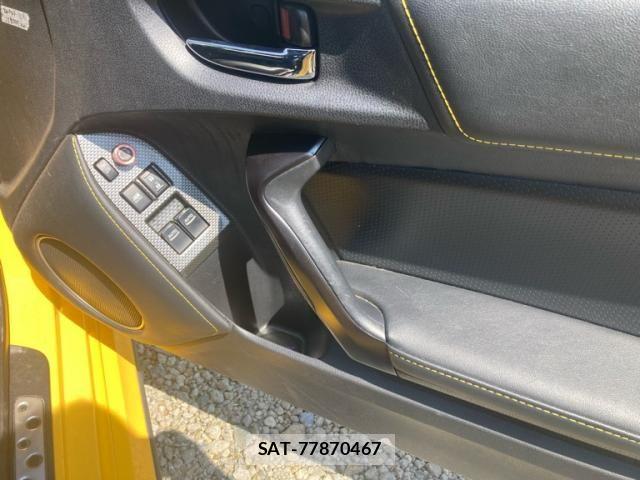 Toyota 86 2015-12 8033607-9