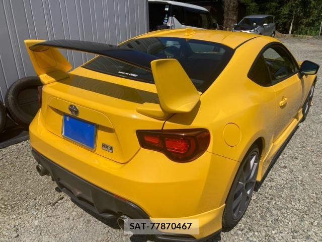 Toyota 86 2015-12 8033607-1