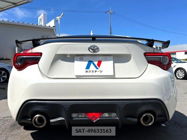 Toyota 86 2020-12 8033364-15