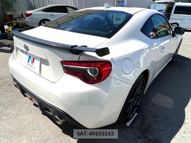 Toyota 86 2020-12 8033364-17