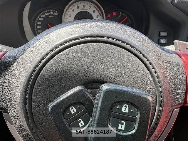 Toyota 86 2012-05 8072221-23