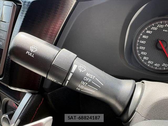 Toyota 86 2012-05 8072221-26