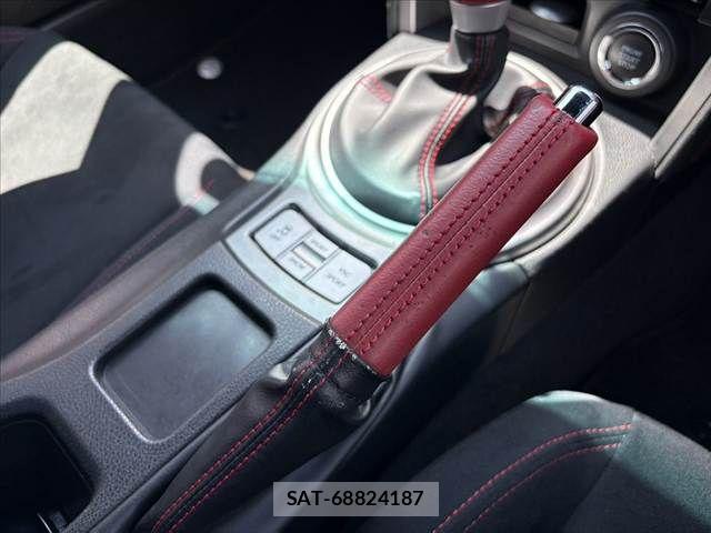 Toyota 86 2012-05 8072221-27