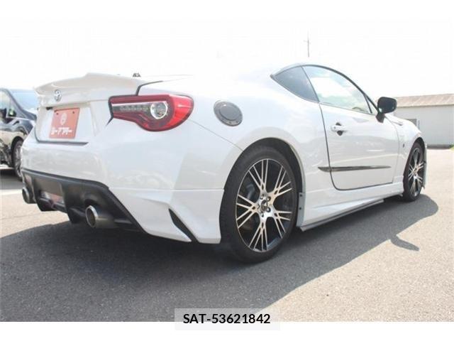 Toyota 86 2017-07 8071470-21