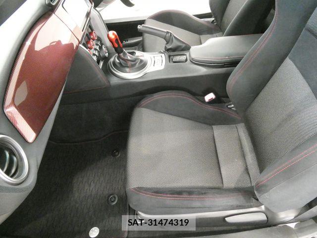 Toyota 86 2012-10 8071995-15