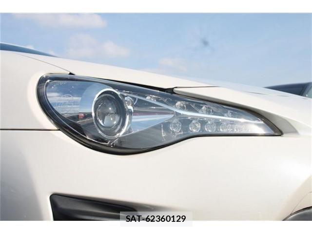 Toyota 86 2016-10 8071347-11