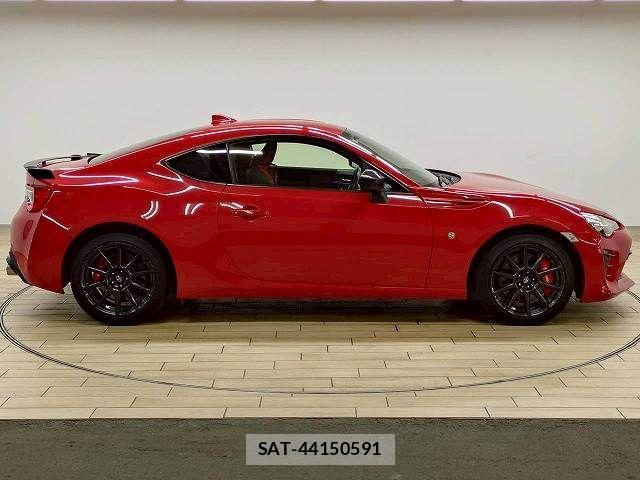 Toyota 86 2018-11 8071236-16