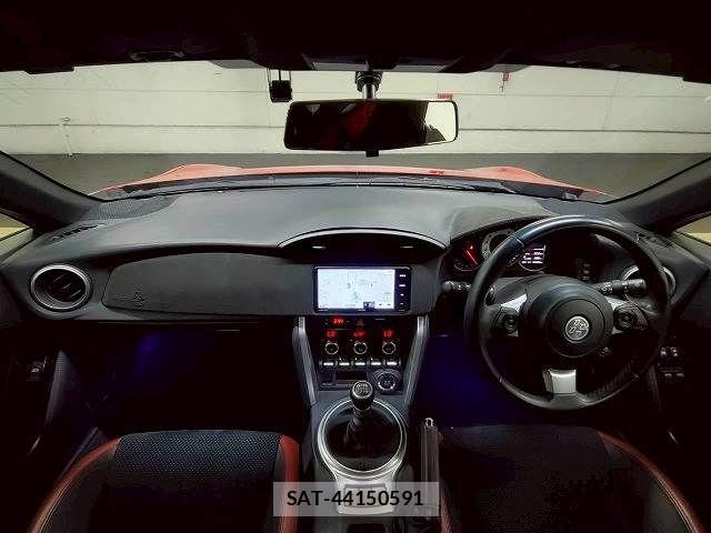 Toyota 86 2018-11 8071236-2
