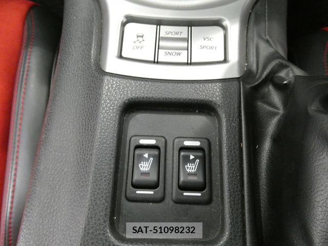 Toyota 86 2013-10 8072091-26