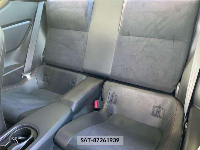 Toyota 86 2013-04 8071966-13
