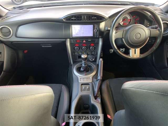 Toyota 86 2013-04 8071966-1