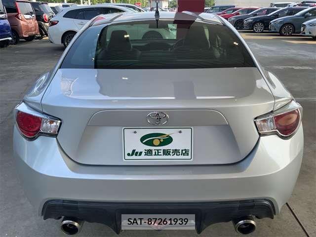 Toyota 86 2013-04 8071966-7