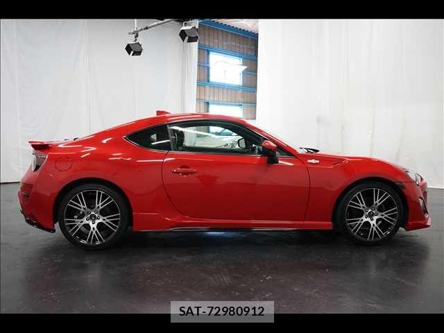 Toyota 86 2015-04 8072104-15