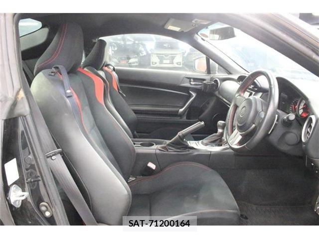 Toyota 86 2012-08 8097223-29