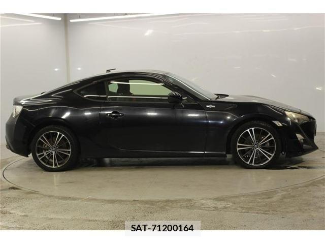 Toyota 86 2012-08 8097223-3