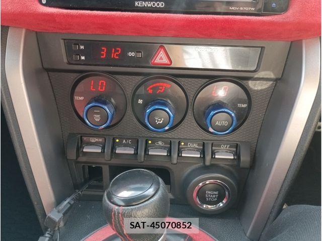 Toyota 86 2014-04 8097129-12