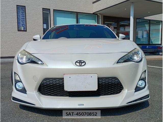 Toyota 86 2014-04 8097129-1