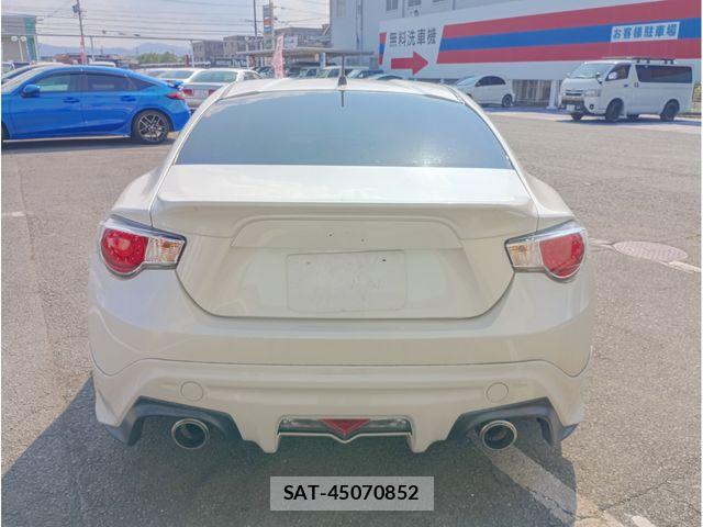 Toyota 86 2014-04 8097129-5