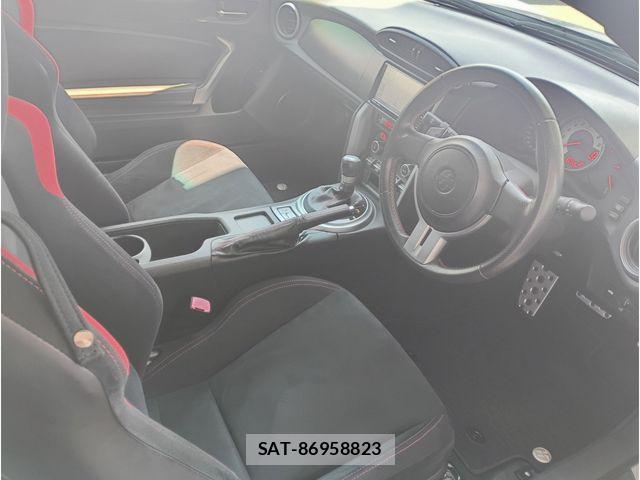 Toyota 86 2012-12 8125114-12