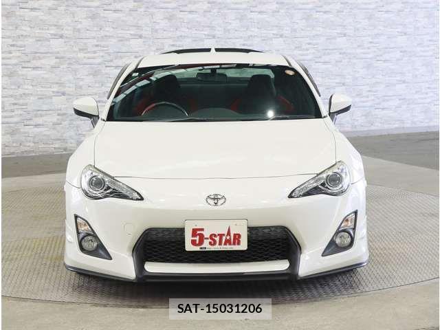 Toyota 86 2016-06 8144363-10