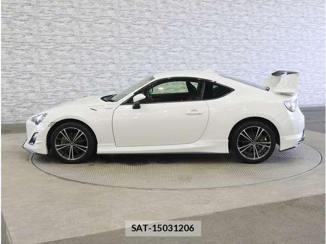 Toyota 86 2016-06 8144363-11