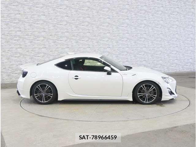 Toyota 86 2014-05 8144491-11