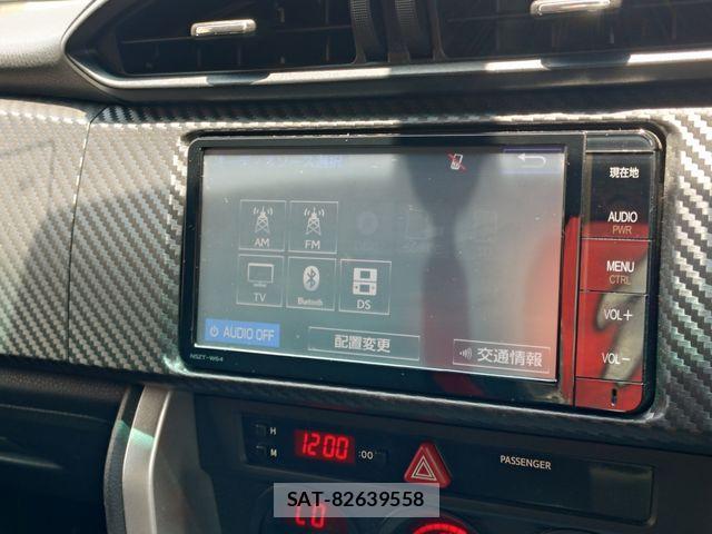 Toyota 86 2015-12 8144671-22