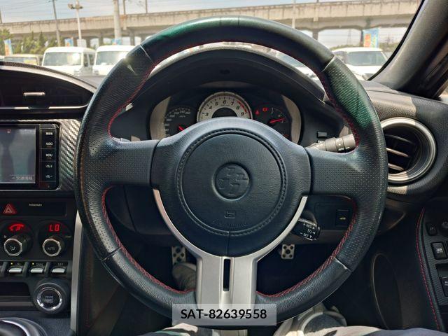 Toyota 86 2015-12 8144671-2
