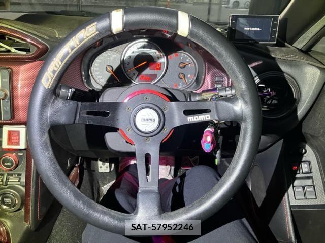 Toyota 86 2013-08 8157207-14