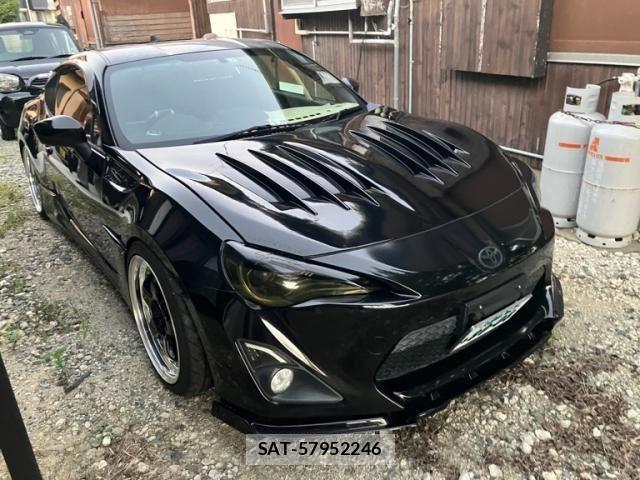 Toyota 86 2013-08 8157207-1