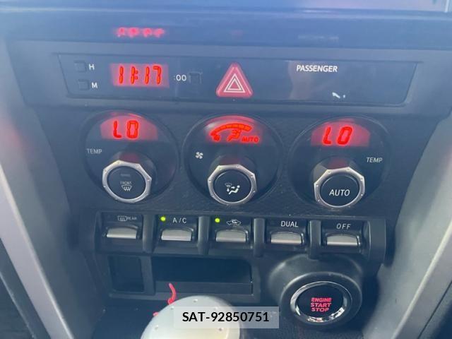 Toyota 86 2014-05 8157210-23