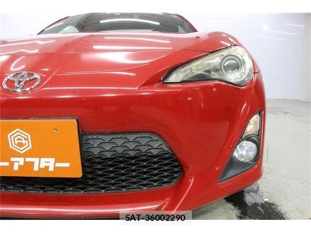 Toyota 86 2012-10 8156875-14